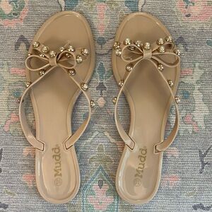 Mudd Women's Pearlescent Beads Jelly Flip Flop